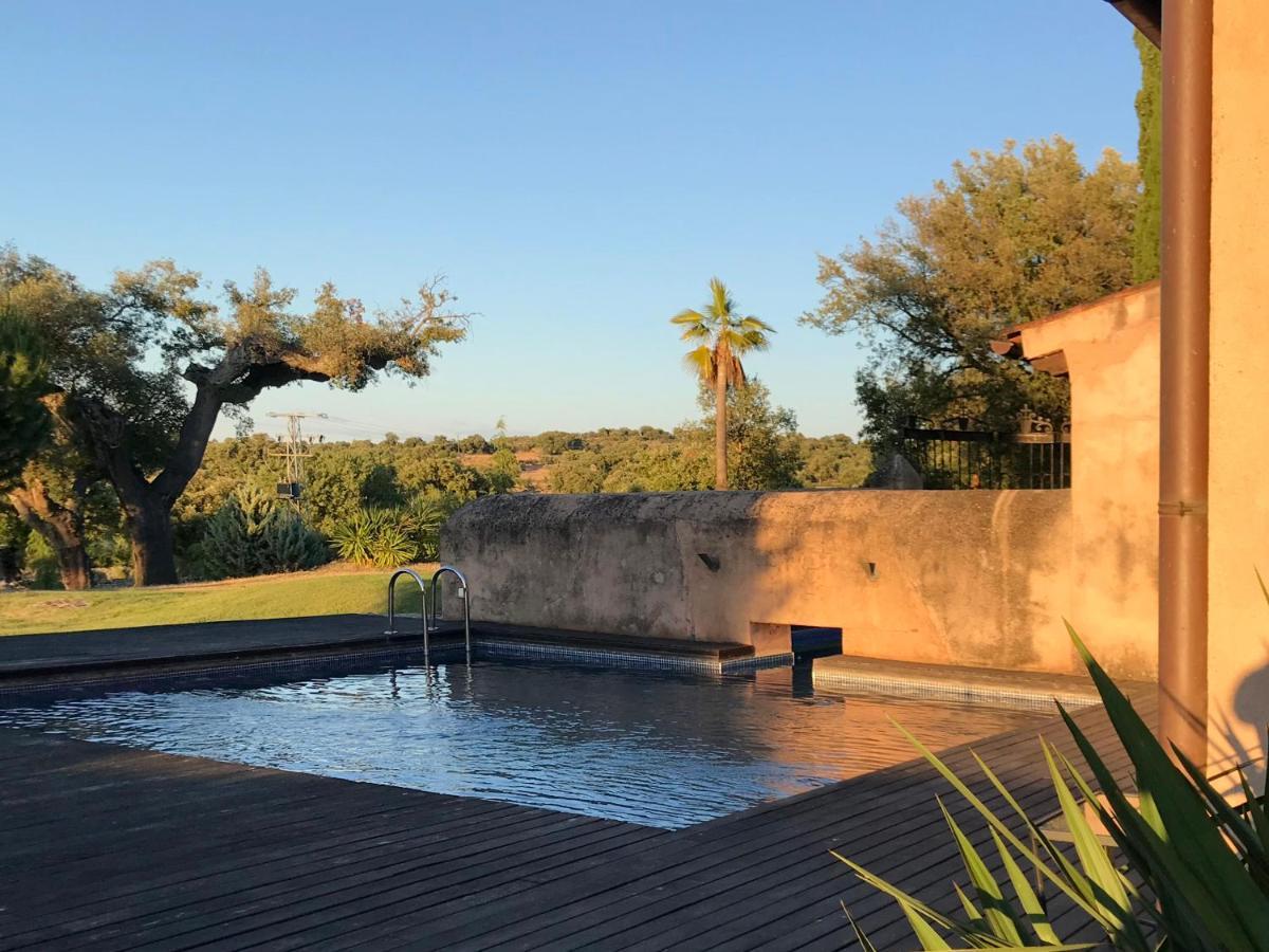 Finca El Cortinal Valencia de Alcantara Bagian luar foto