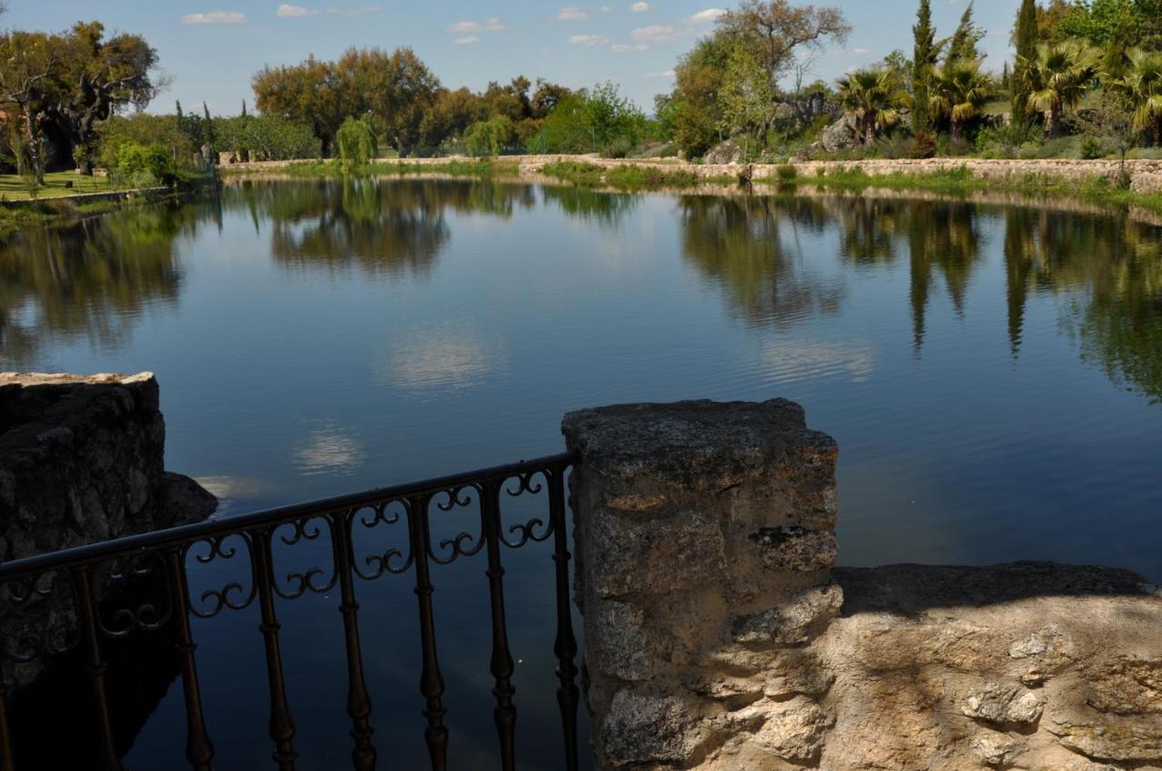 Finca El Cortinal Valencia de Alcantara Bagian luar foto
